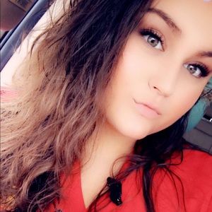 Meet your Posher, Savannah